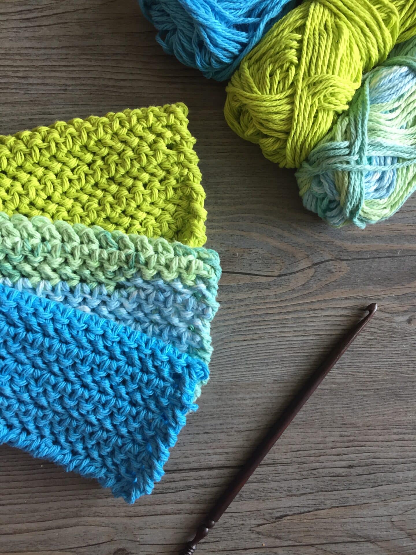 Easy Crochet Dishcloth1