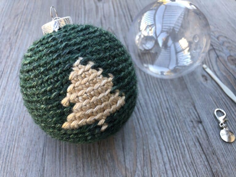 Christmas Tree Bauble Crochet Pattern