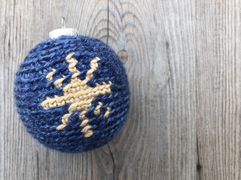 Free Christmas Star Bauble Crochet Pattern