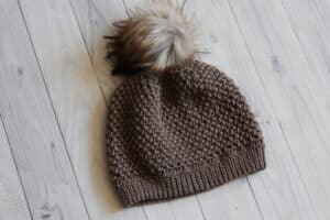 textured crochet hat Patons Canadiana Yarn