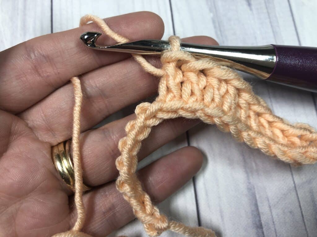 row one double crochet stitches