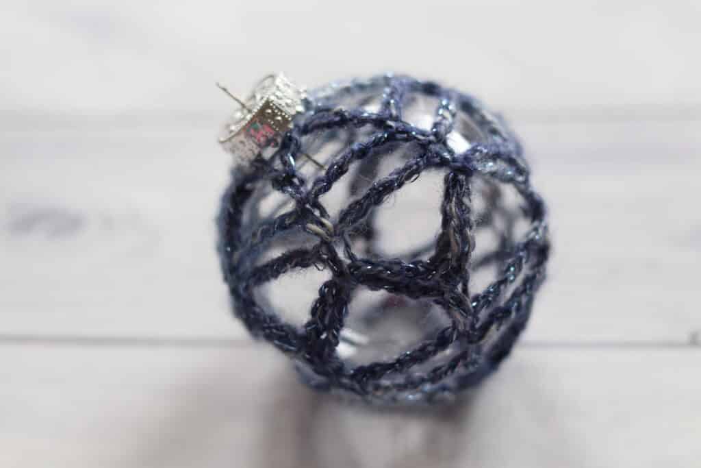 Crochet Christmas ornament lacy DIY