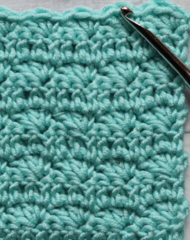 crochet silt stitch in blue
