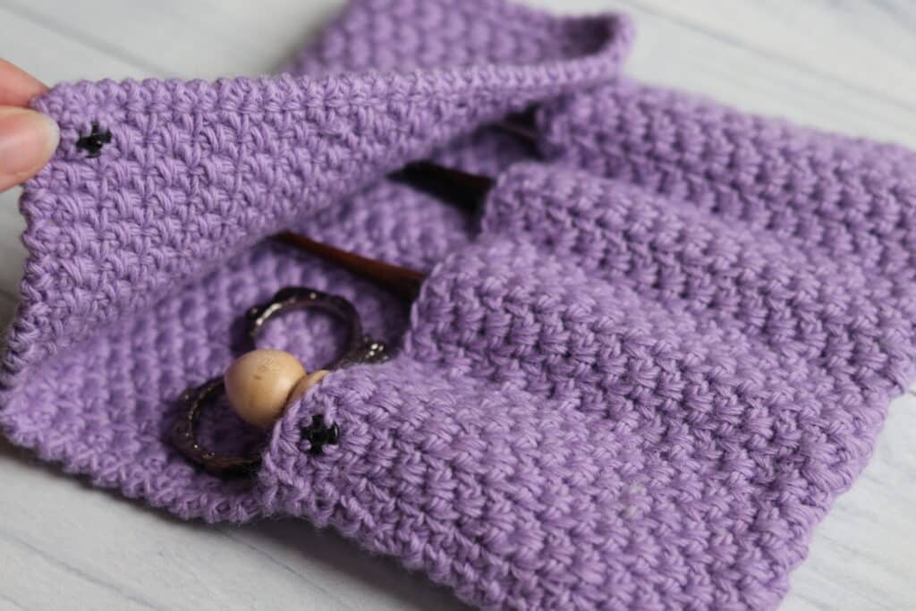 easy crochet hook case crochet pattern