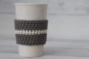 grey and white crochet cup cozy