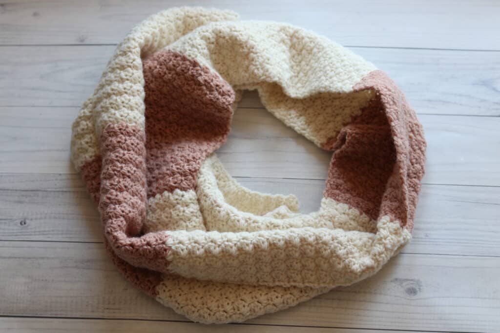 pink and white crochet scarf