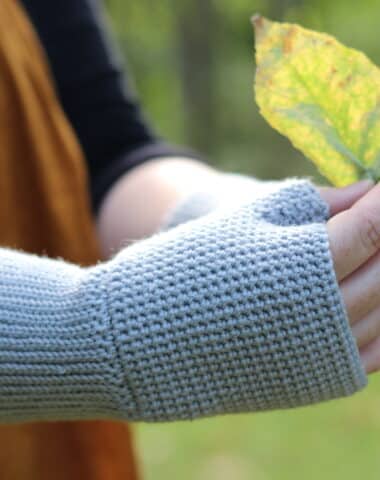 grey crochet thermal fingerless gloves