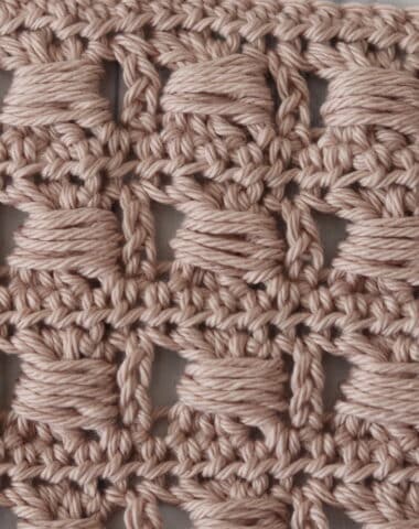 The Wide Bead Crochet Stitch worked in a coral coloured yarn