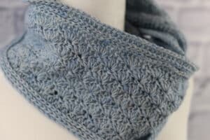 A close up of the stitches in the Beach Point Crochet Cowl
