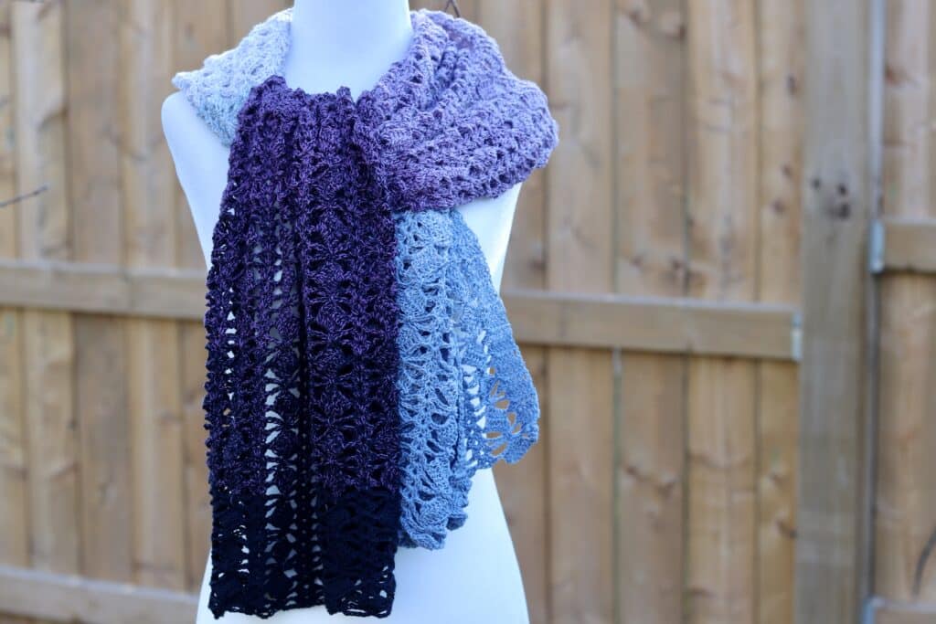 The lace Iris crochet shawl