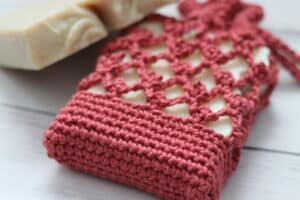 close up of the bottom of a crochet soap saver
