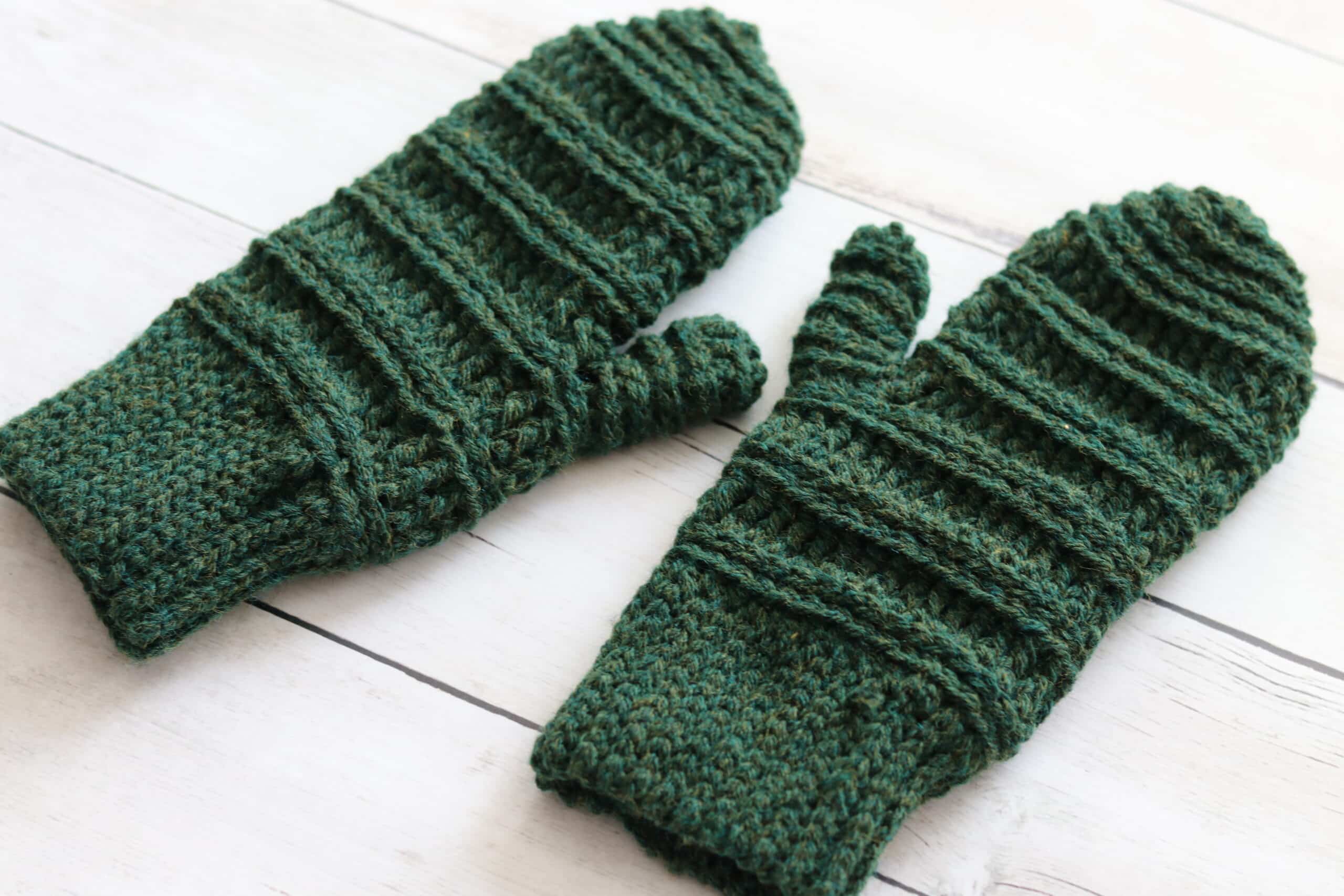 Taylor Mittens Crochet Pattern | Rich Textures Crochet