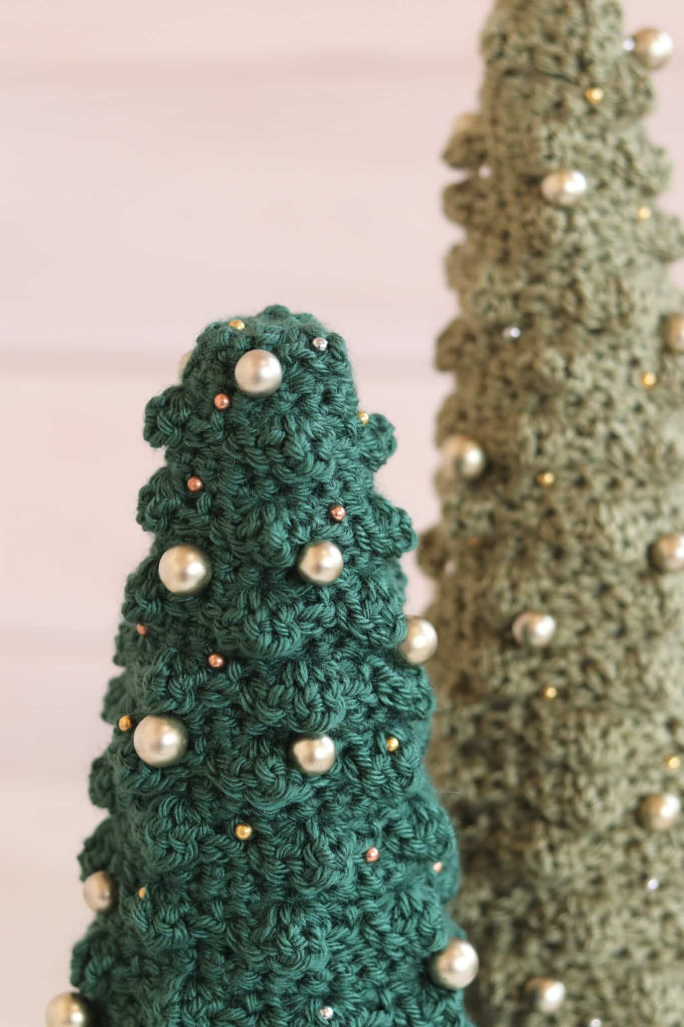 Easy Festive Christmas Tree Crochet Pattern | Rich Textures Crochet