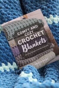 The Comfy and Cozy Crochet Blanket Book